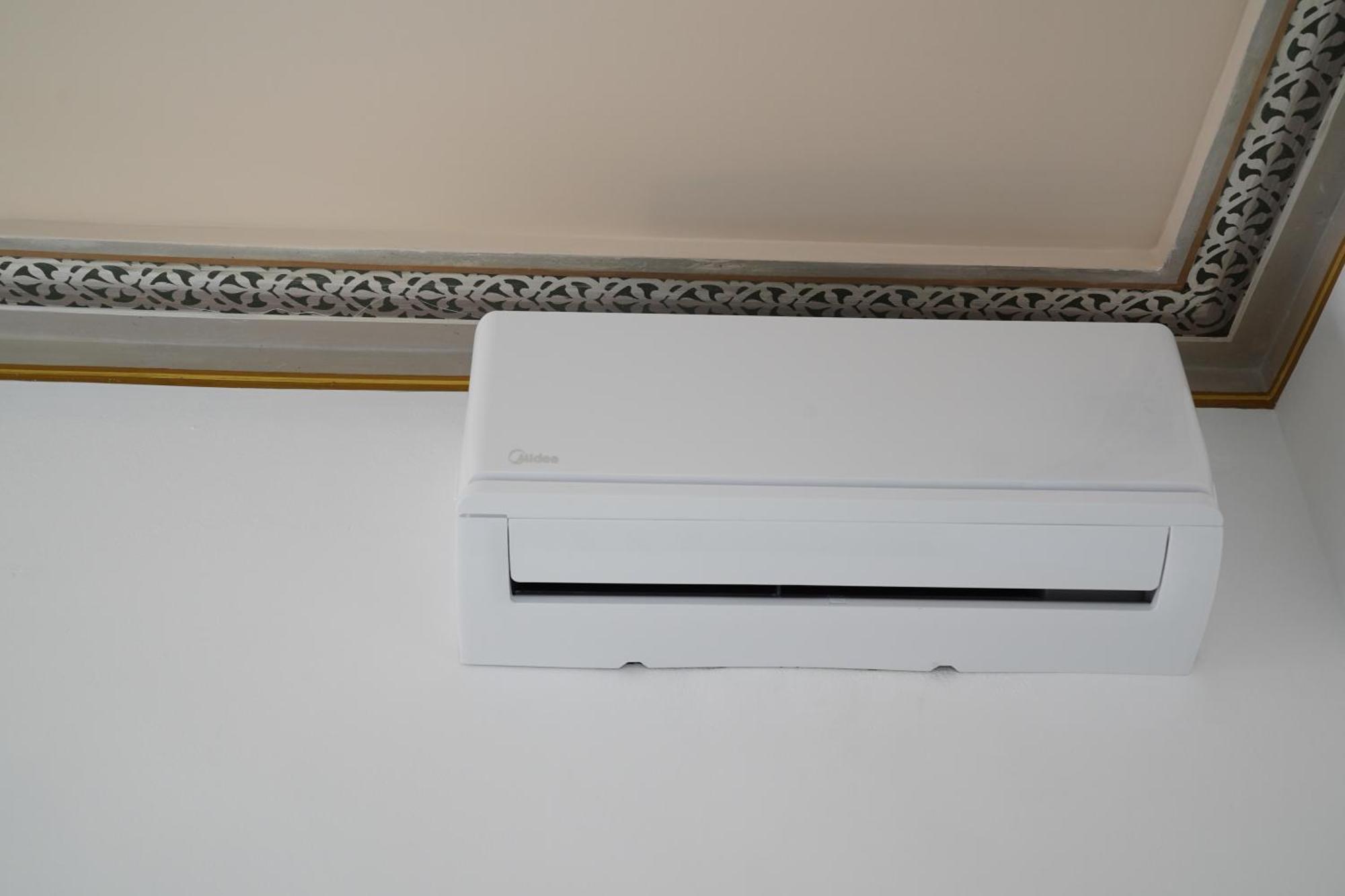 Ducas Rooms And Suite Lascari Exterior photo